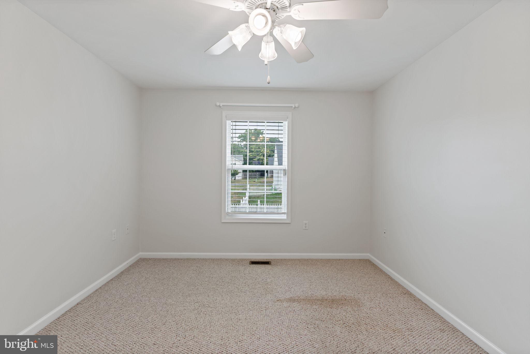 CRESTFIELD - Residential