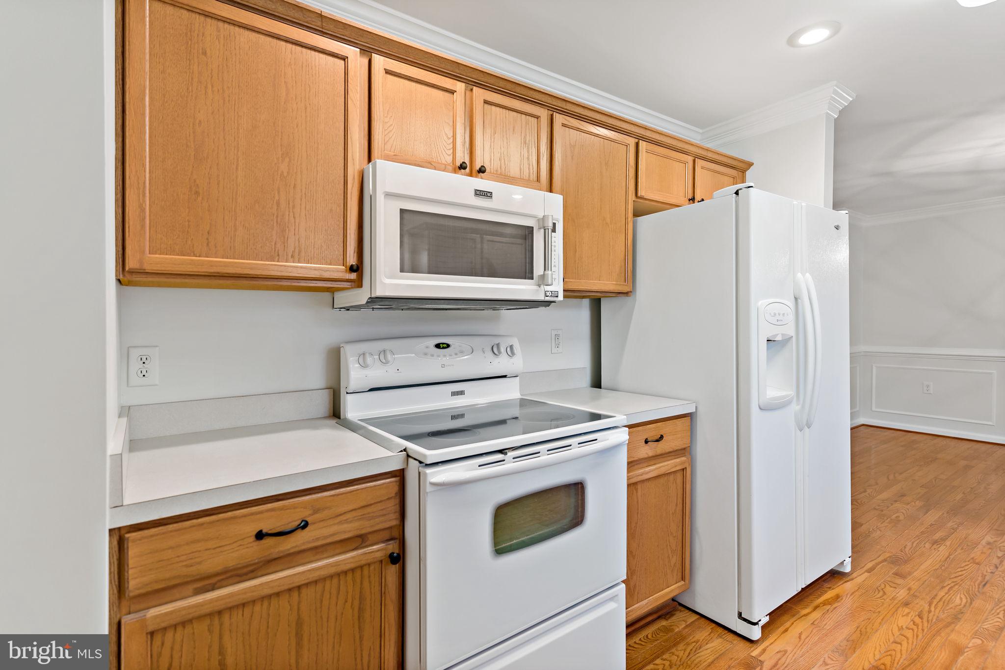 CRESTFIELD - Residential