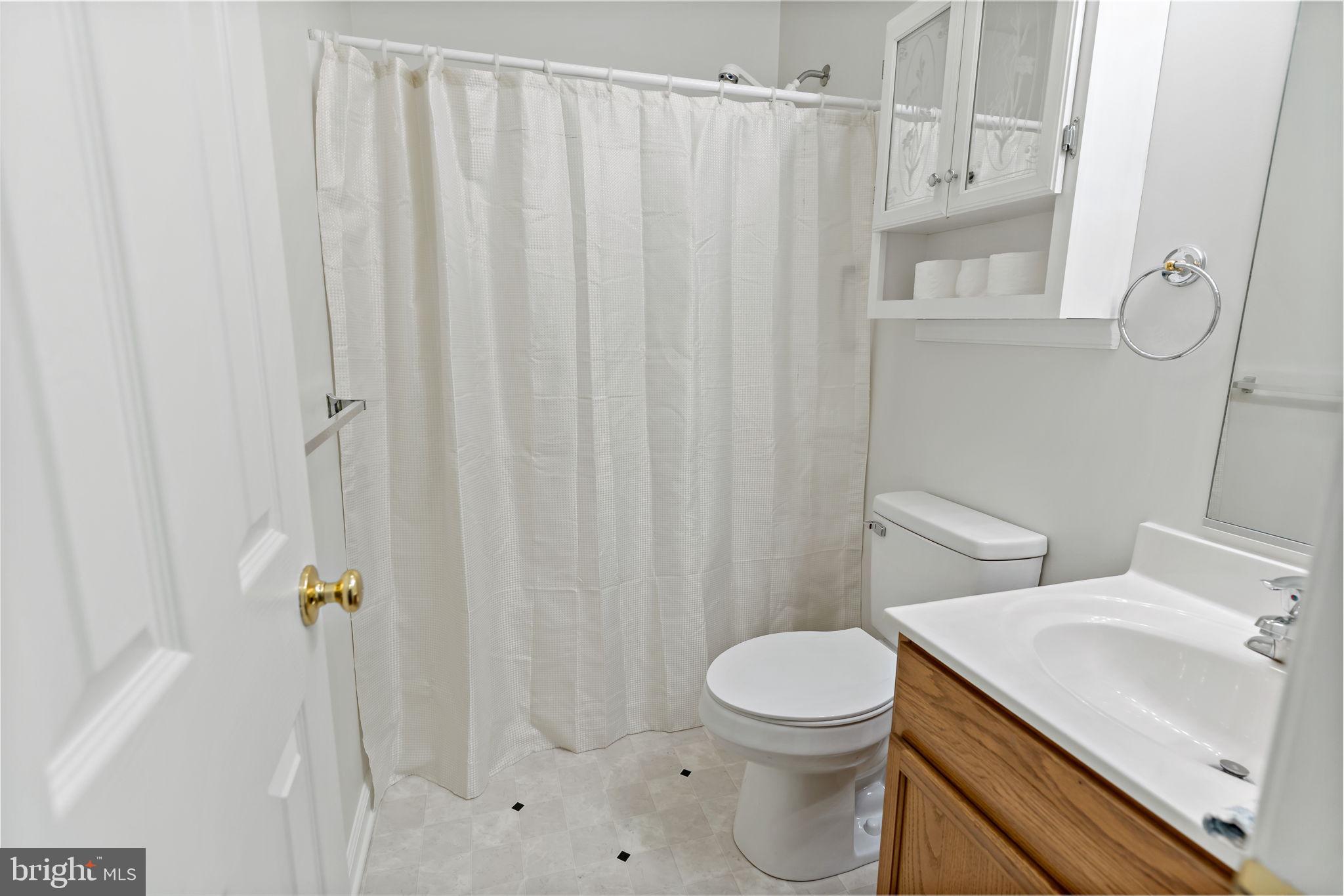 CRESTFIELD - Residential