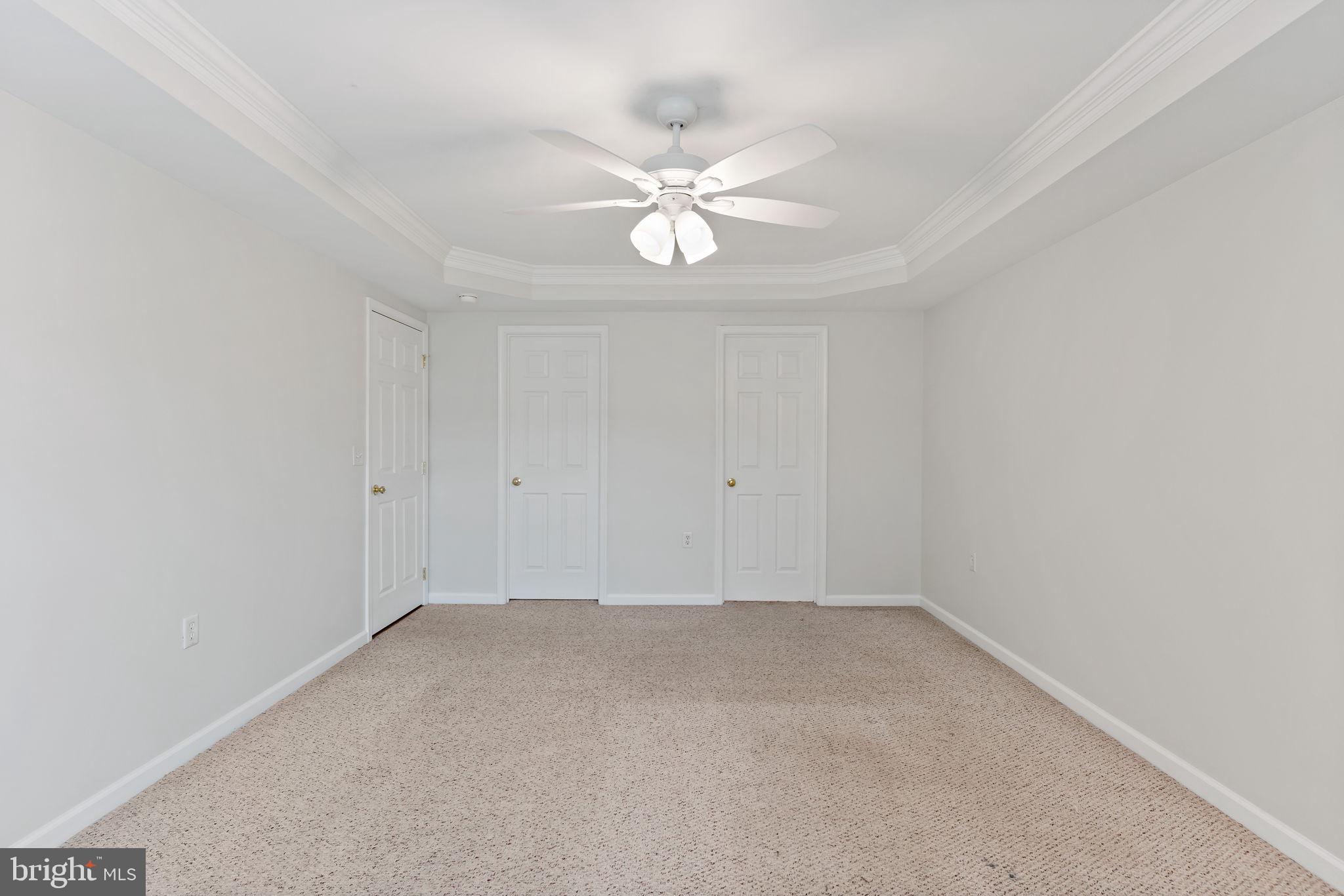 CRESTFIELD - Residential