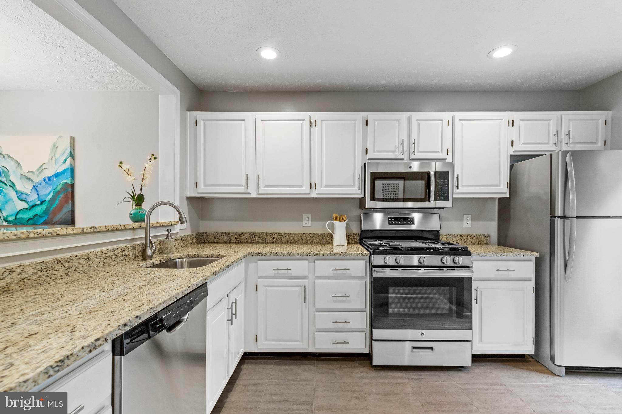 WILLOW POINT - Residential