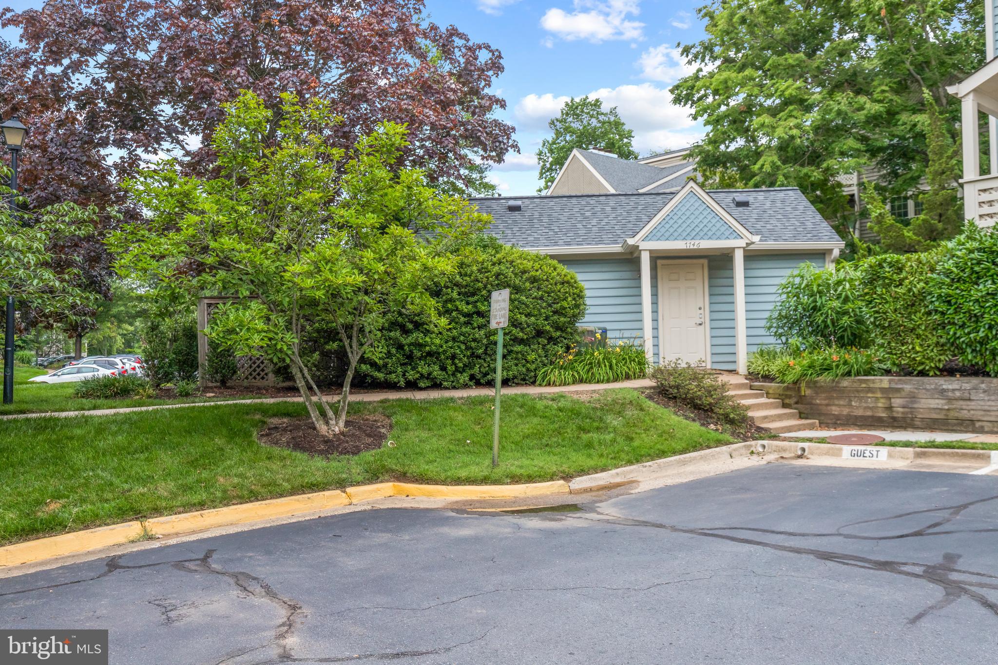 WILLOW POINT - Residential