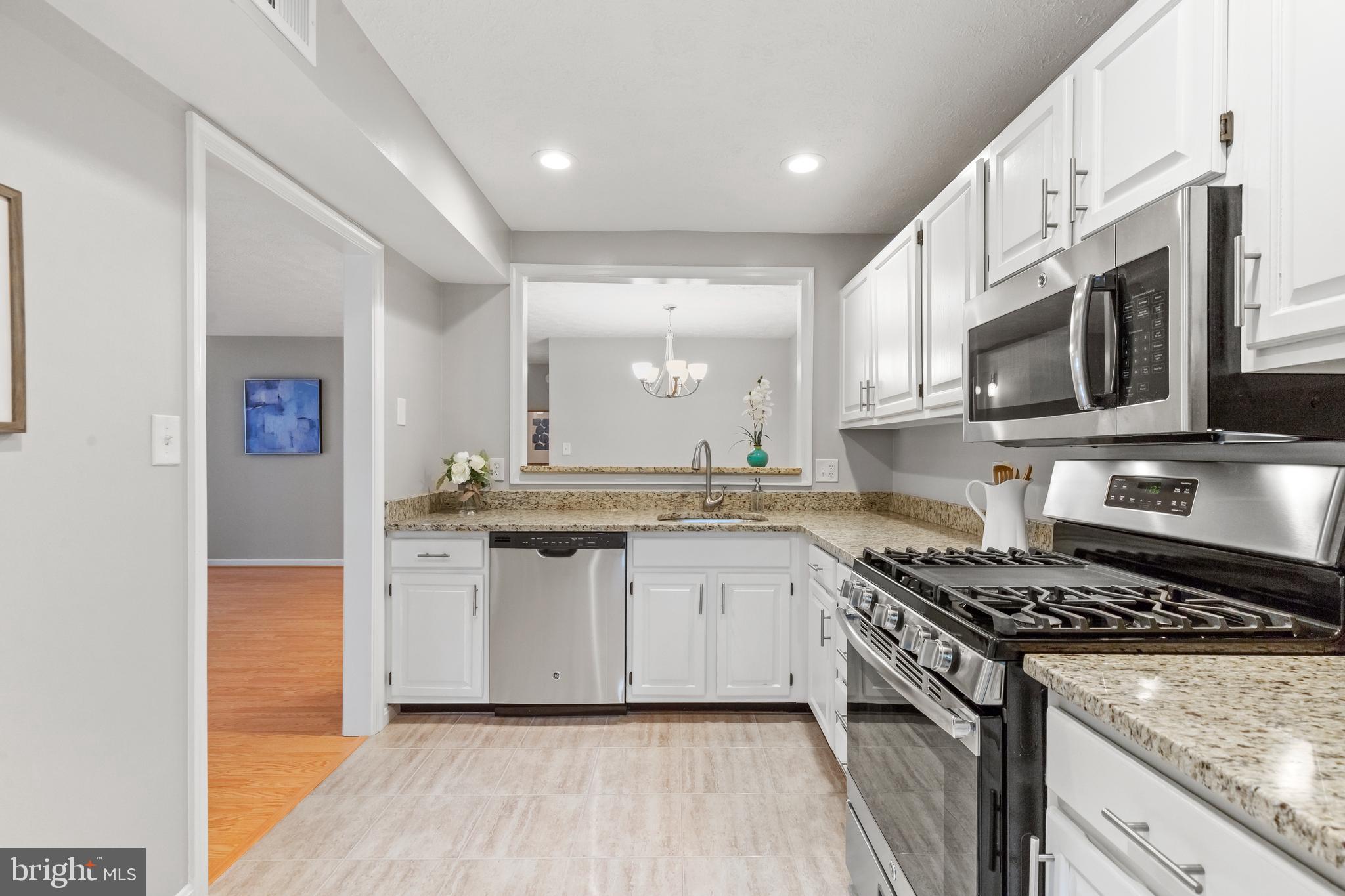 WILLOW POINT - Residential