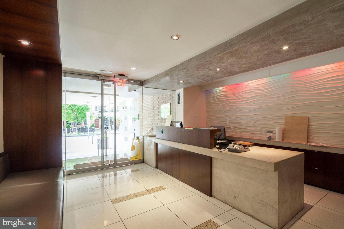 1325 18TH STREET NW RP-105