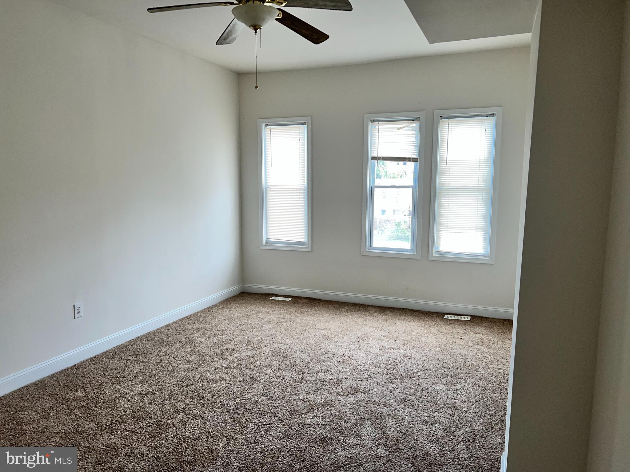 UPTON - Residential Lease