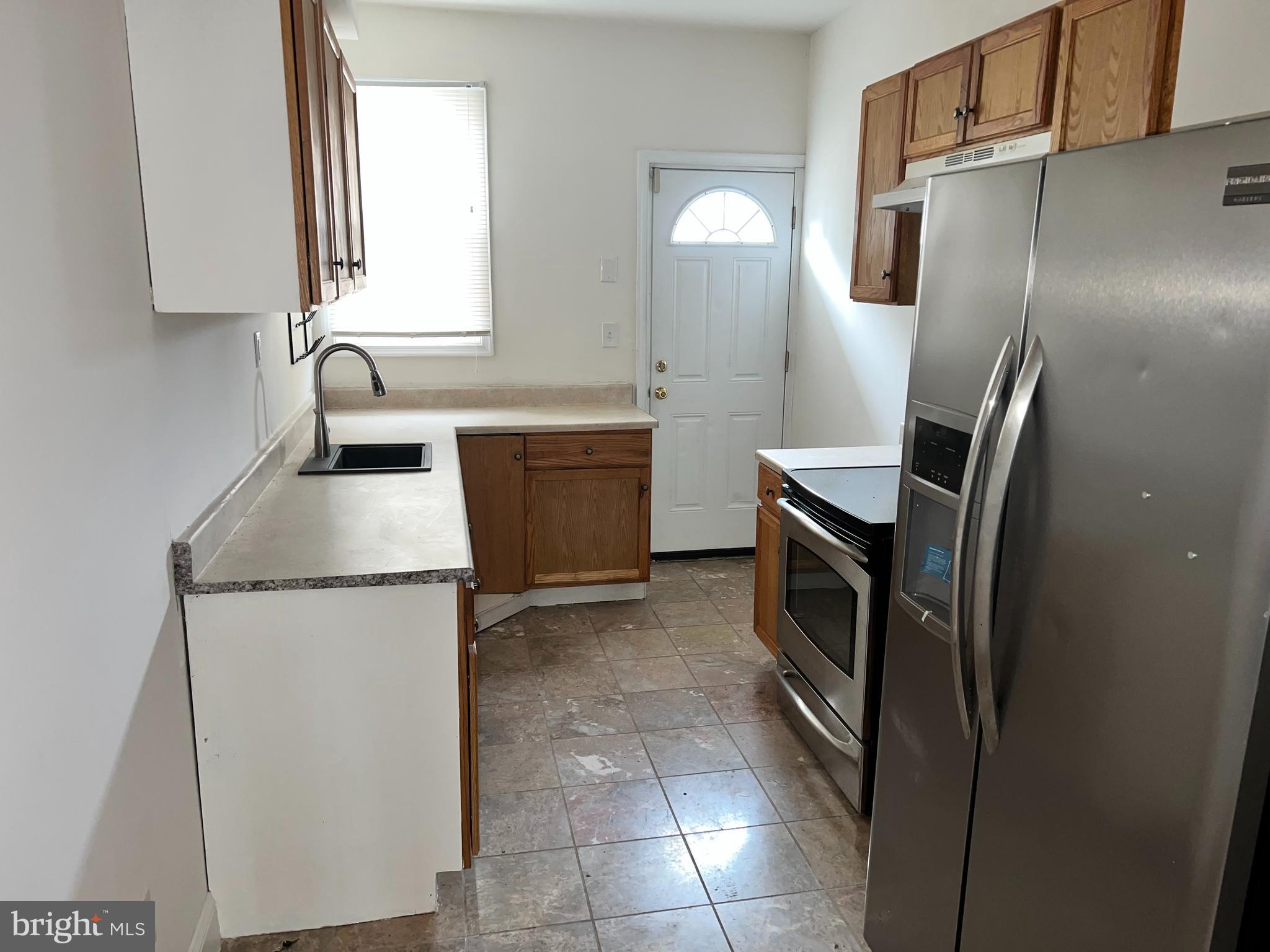 UPTON - Residential Lease