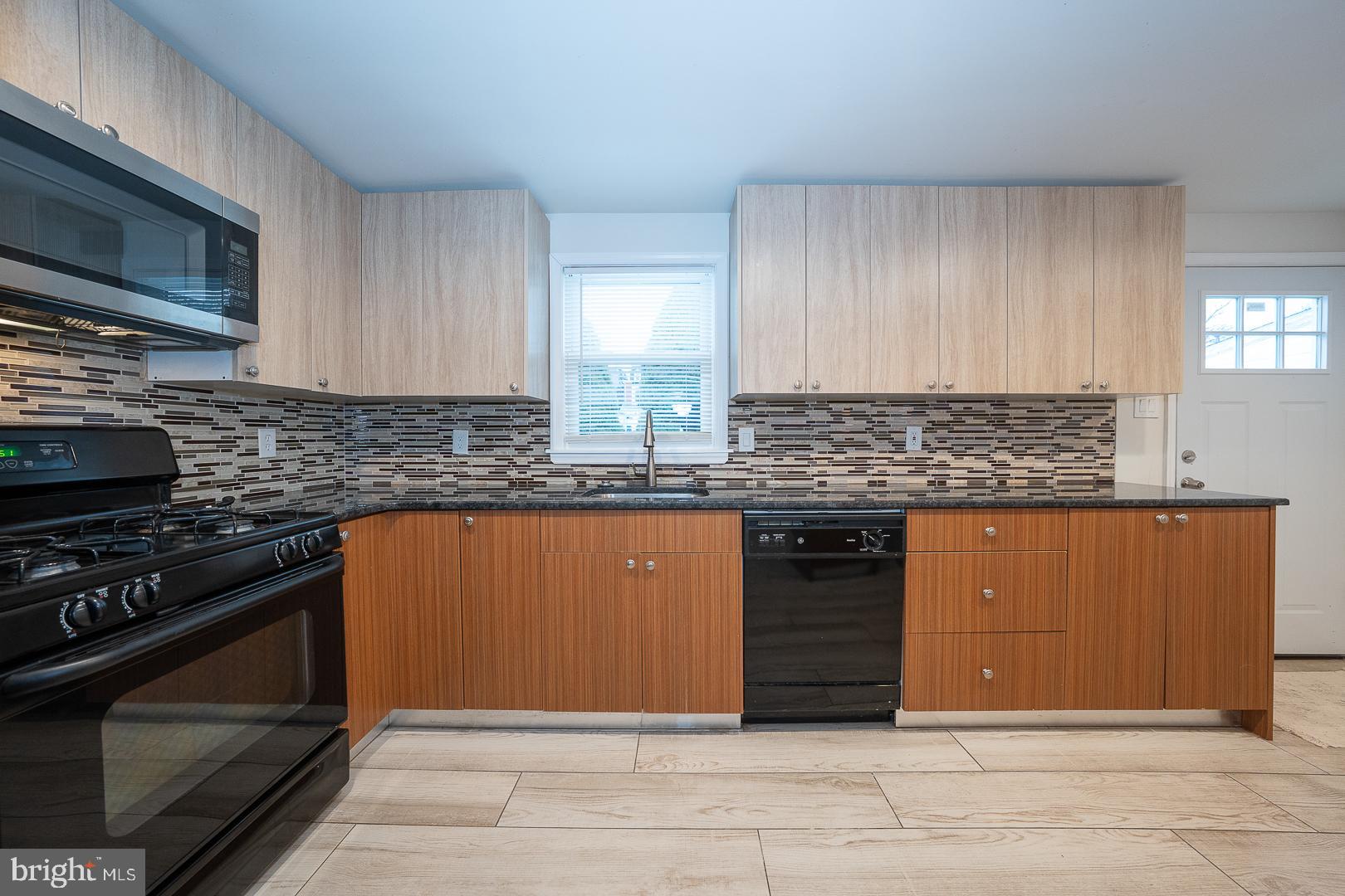 POTTSTOWN - Residential