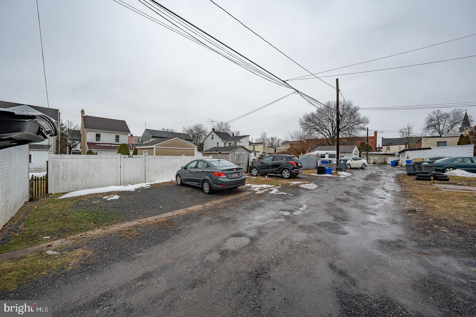 POTTSTOWN - Residential