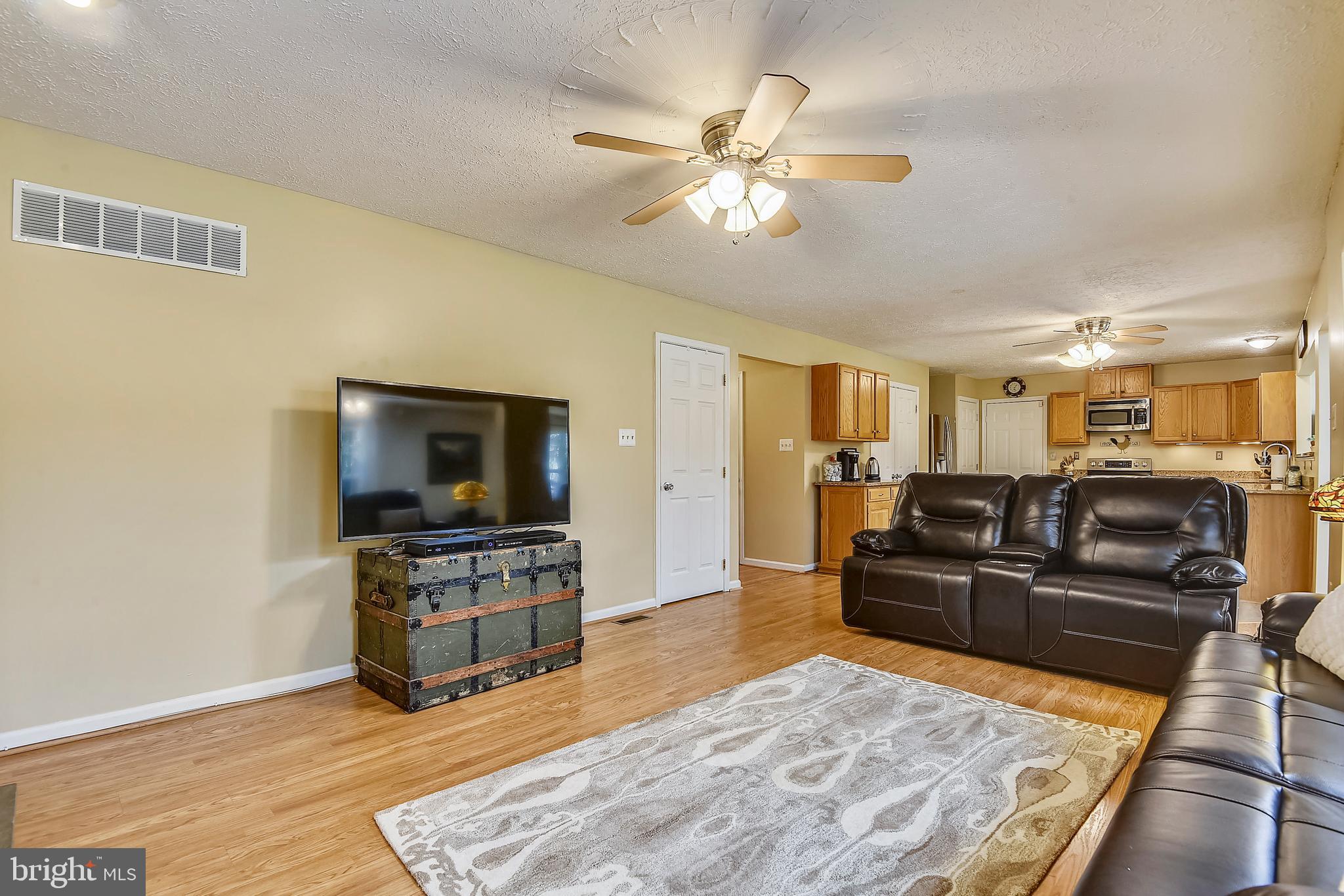 INDIAN CREEK - Residential