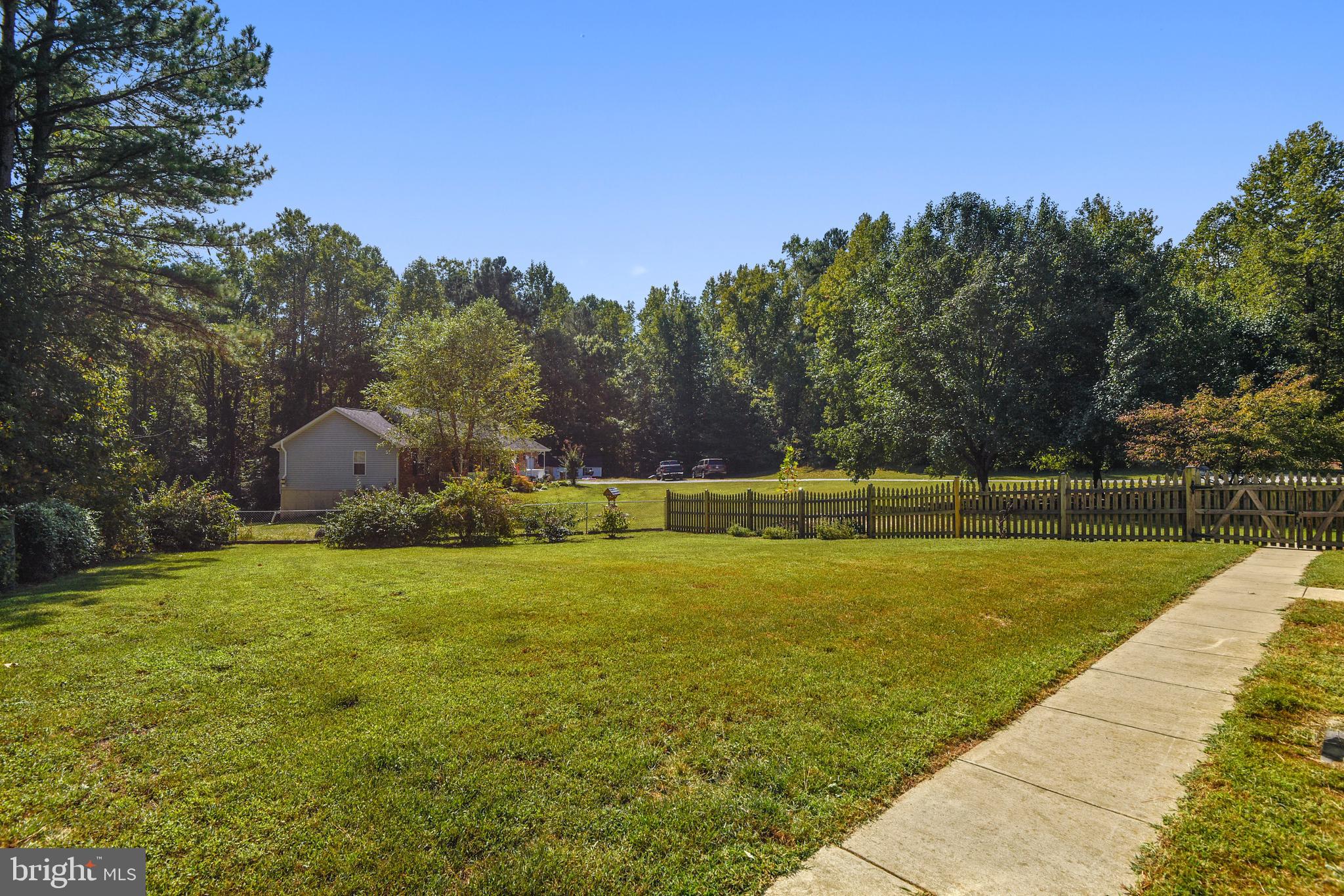 INDIAN CREEK - Residential
