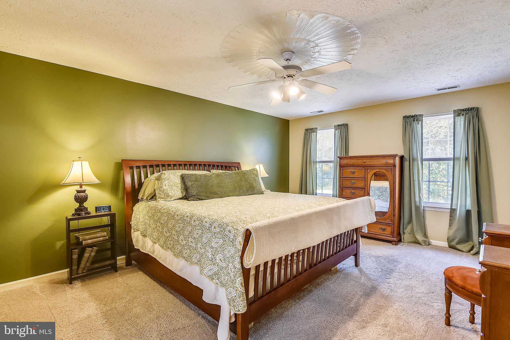 INDIAN CREEK - Residential