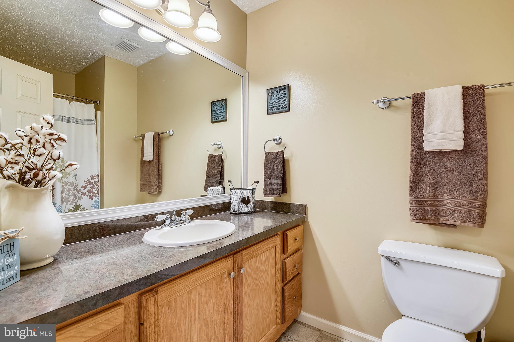 INDIAN CREEK - Residential