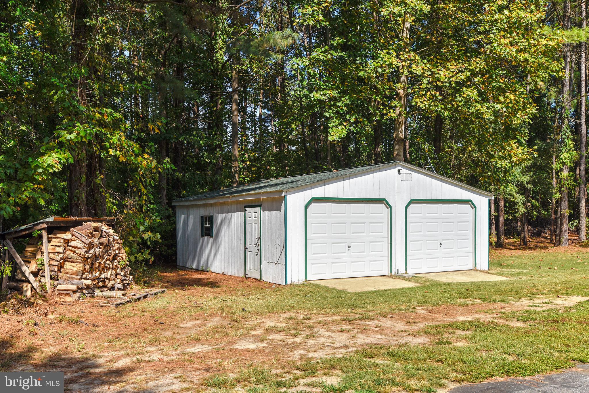 INDIAN CREEK - Residential