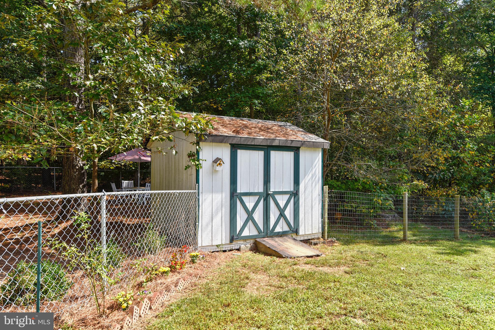 INDIAN CREEK - Residential