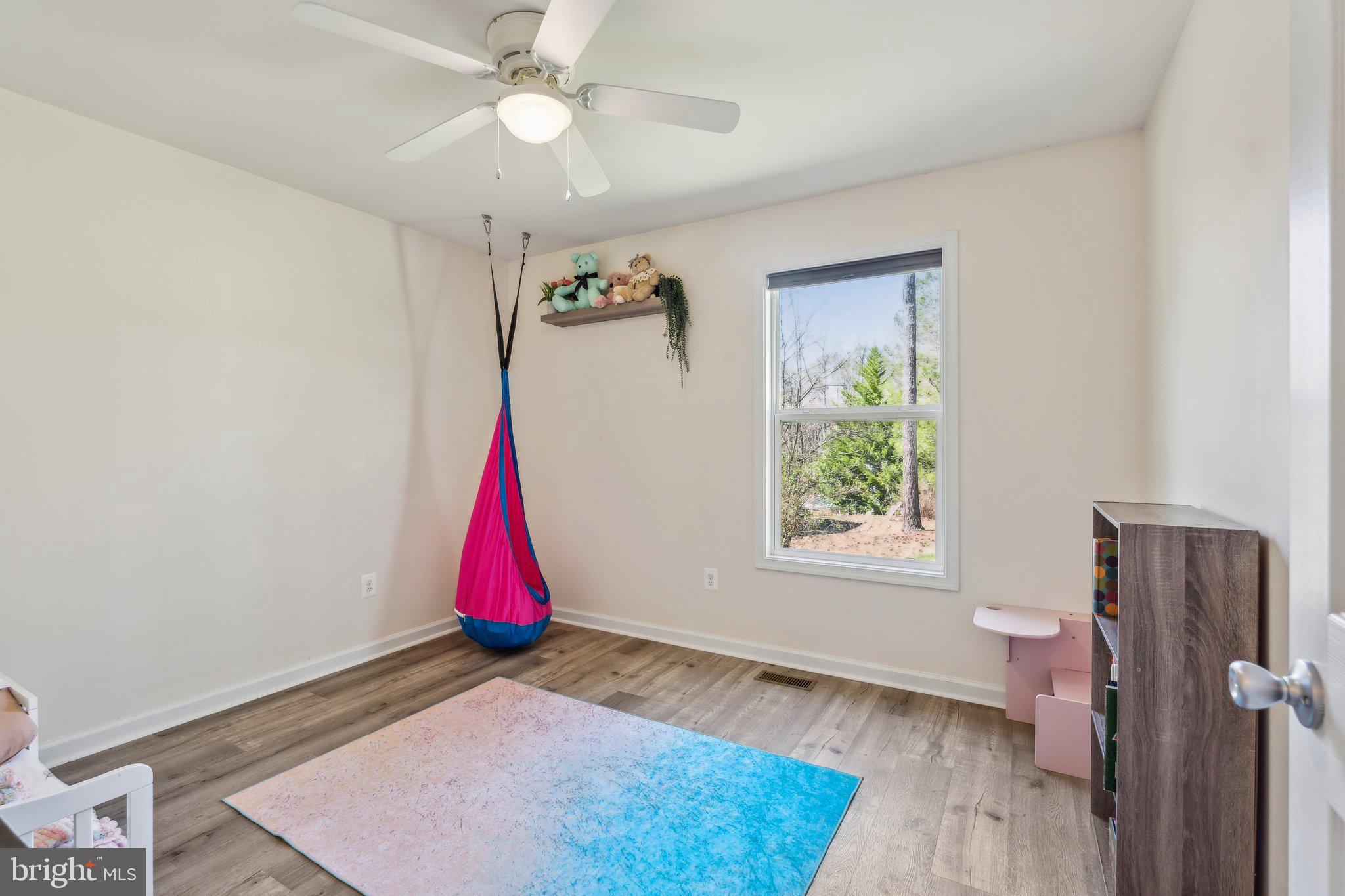 LAKE CAROLINE - Residential