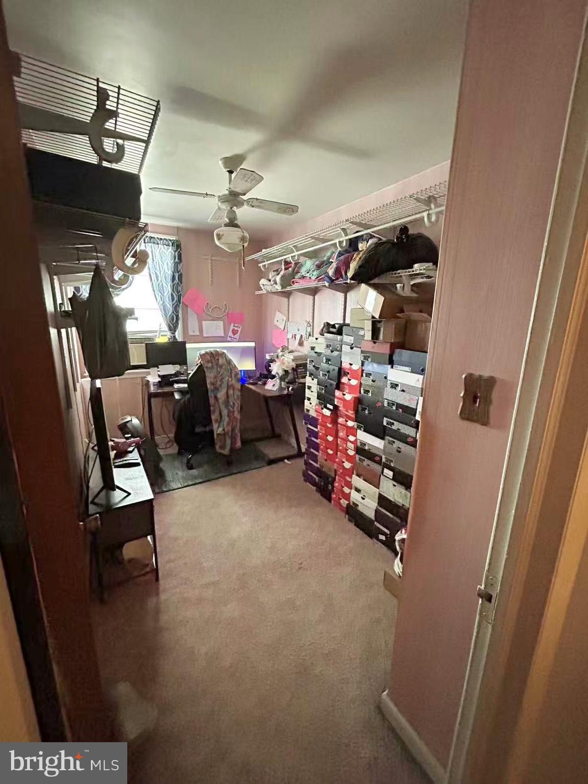 PHILADELPHIA - Residential