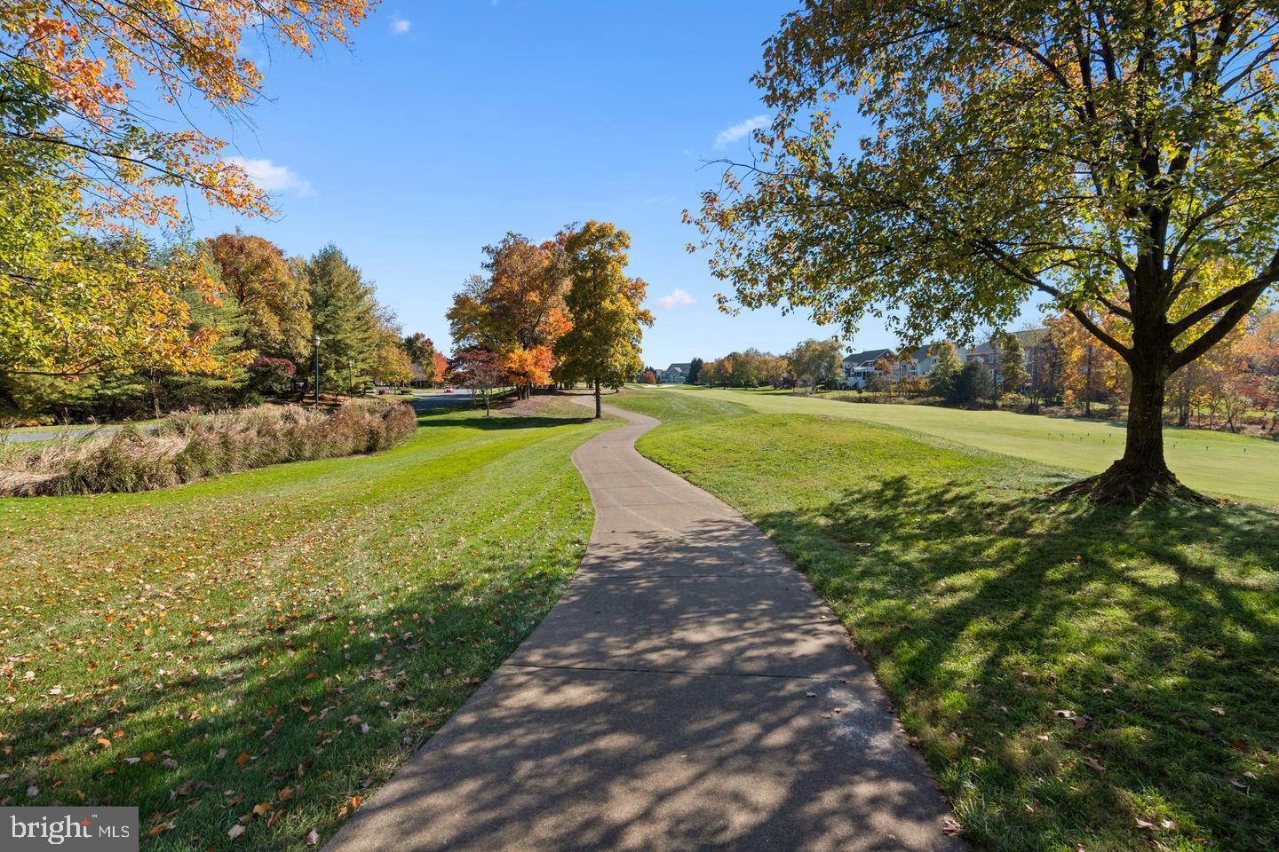 RIVER CREEK - Residential