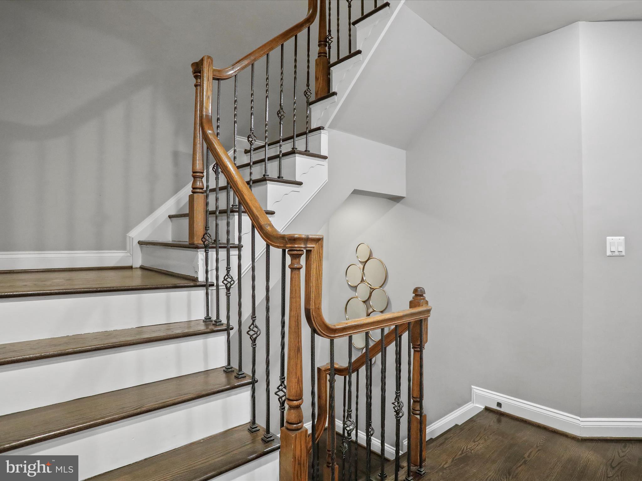 RIVER CREEK - Residential