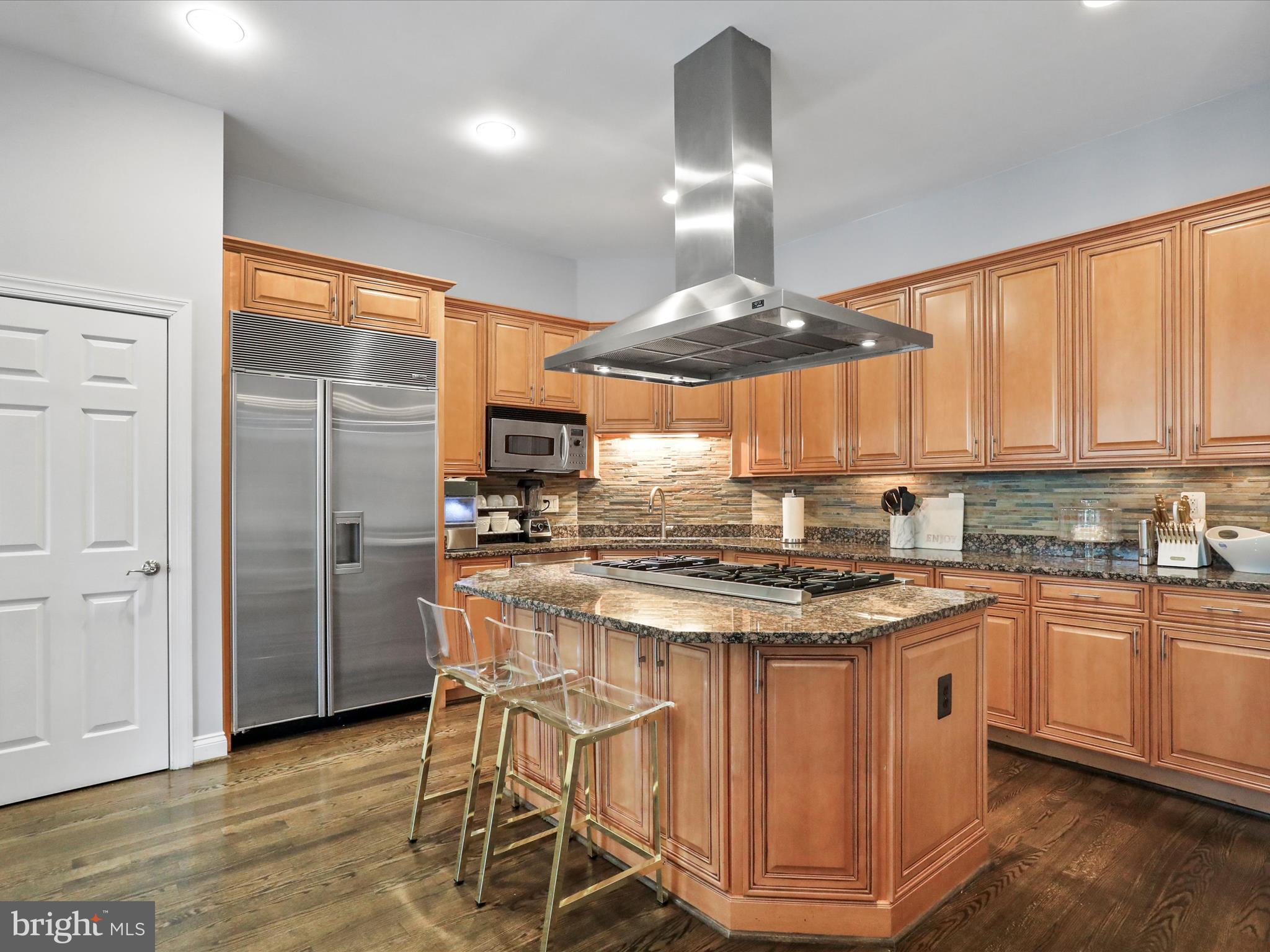 RIVER CREEK - Residential