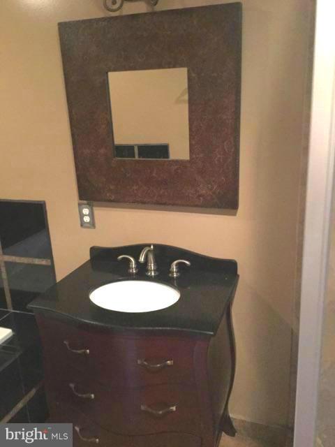 POINT OF WOODS - Residential Lease