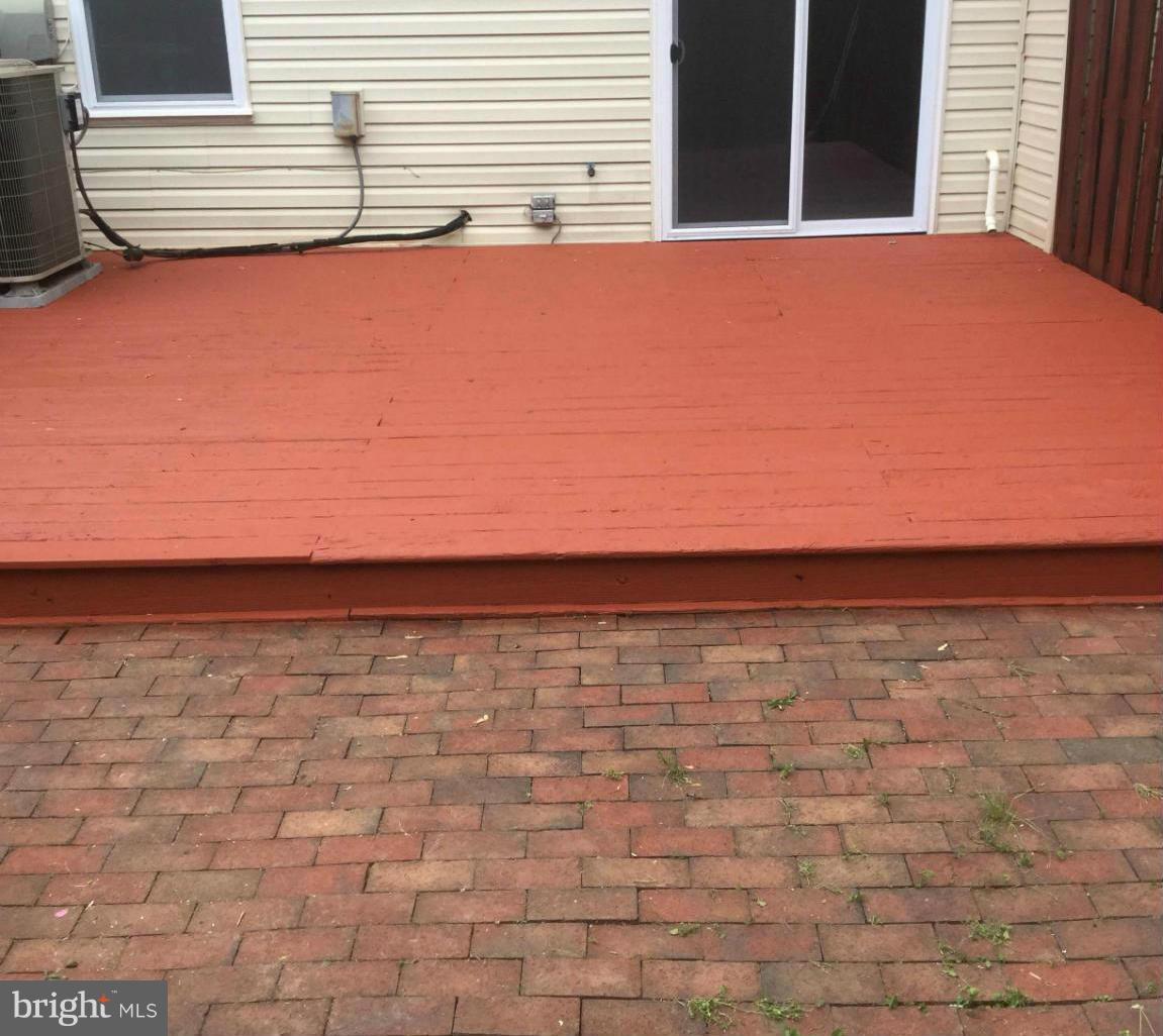 POINT OF WOODS - Residential Lease