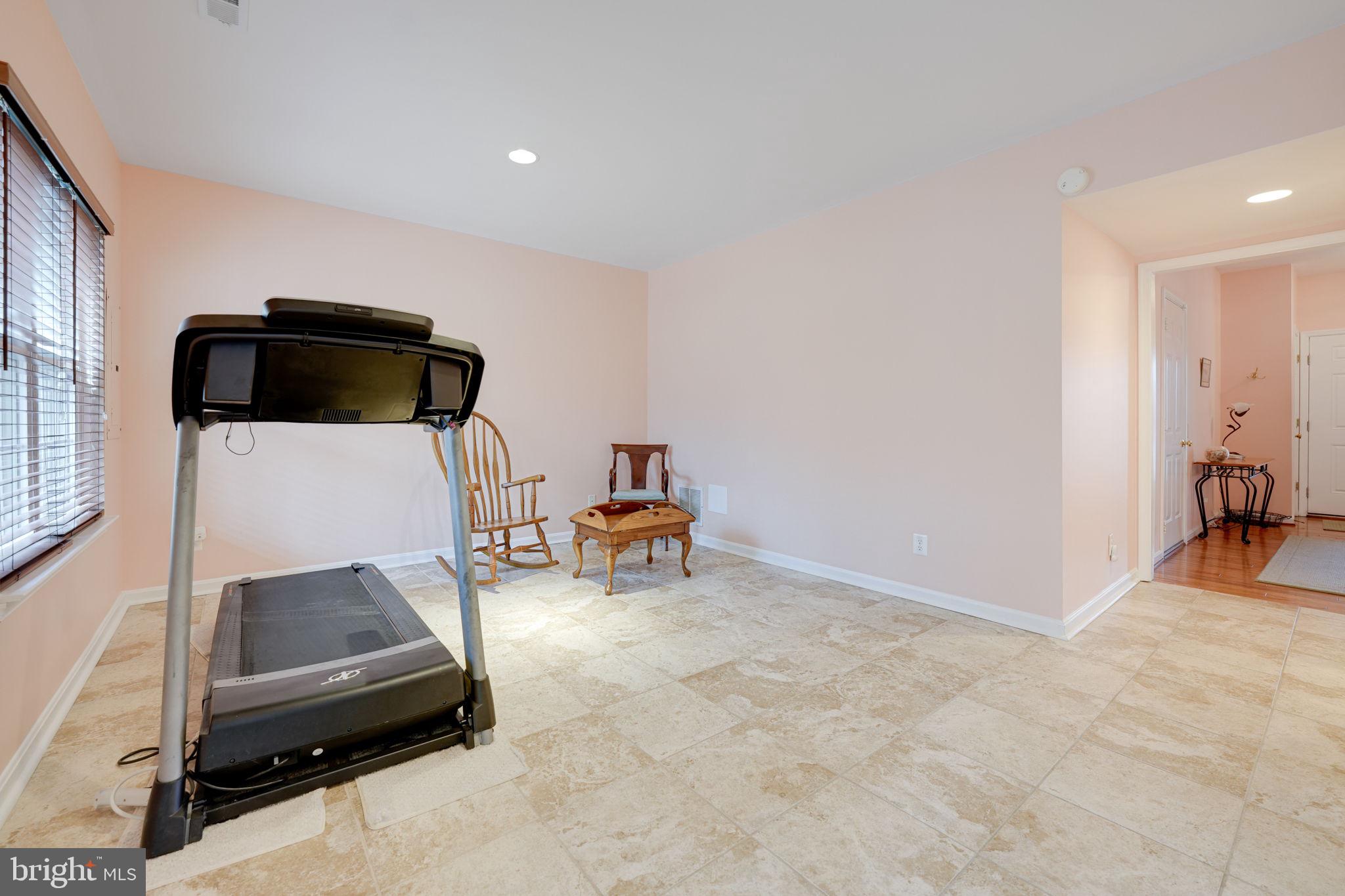 RIDGELEIGH - Residential