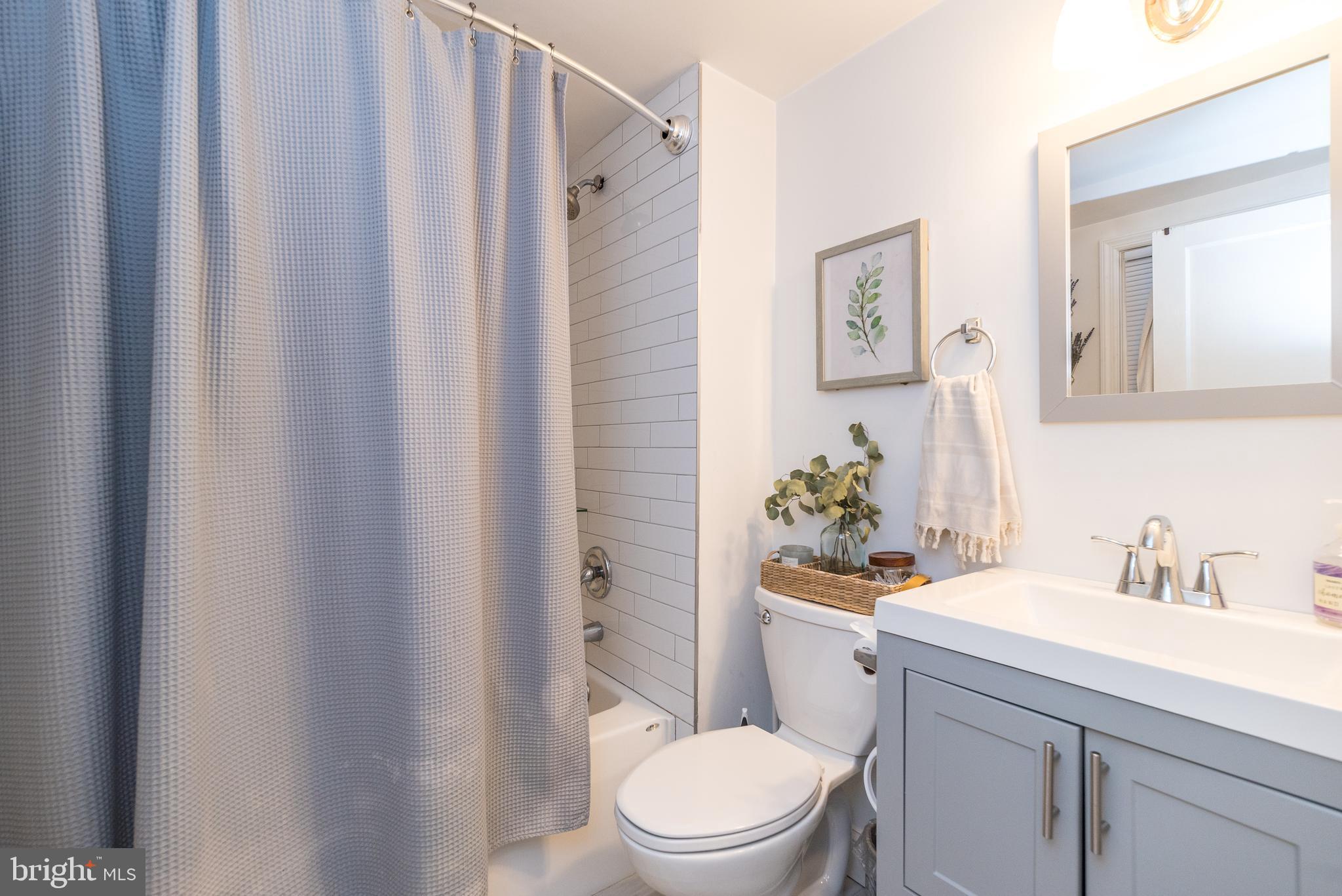 CHATHAM VIL - Residential