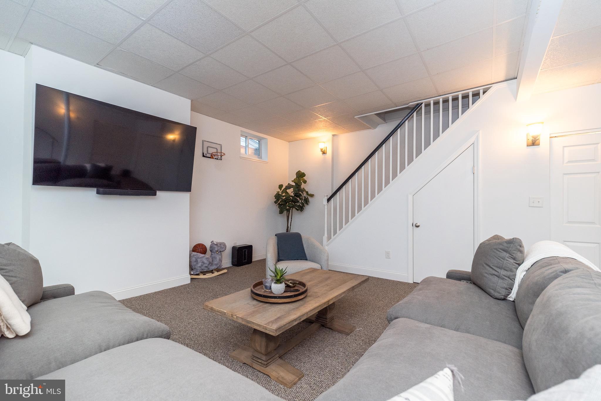 CHATHAM VIL - Residential