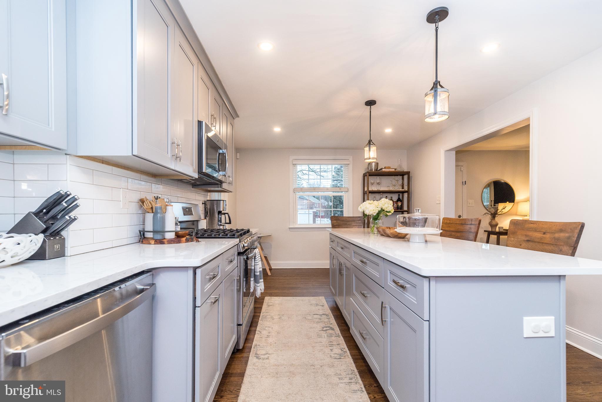 CHATHAM VIL - Residential