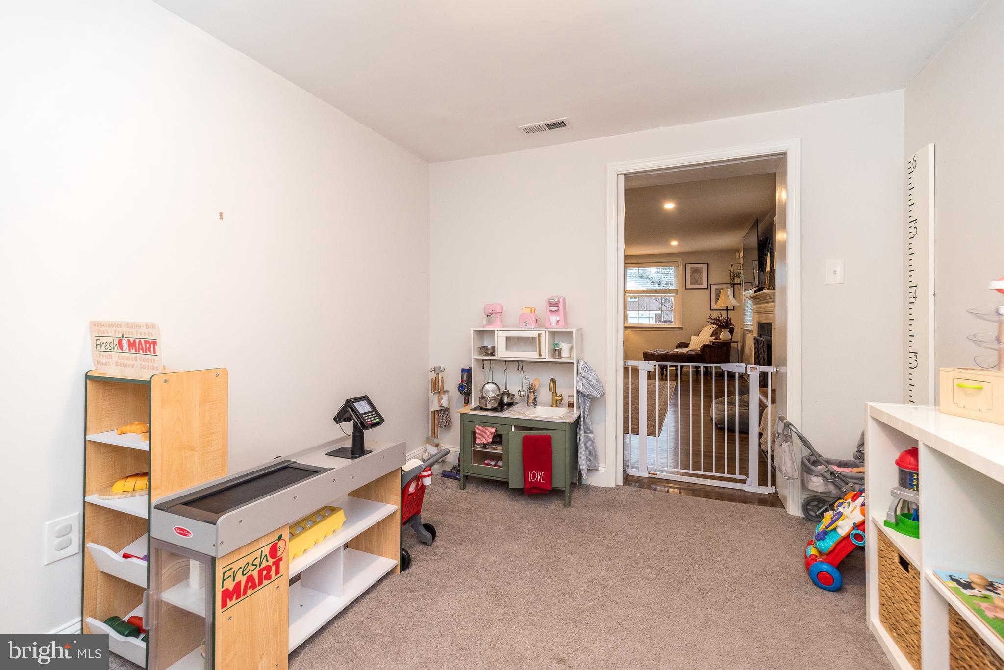 CHATHAM VIL - Residential