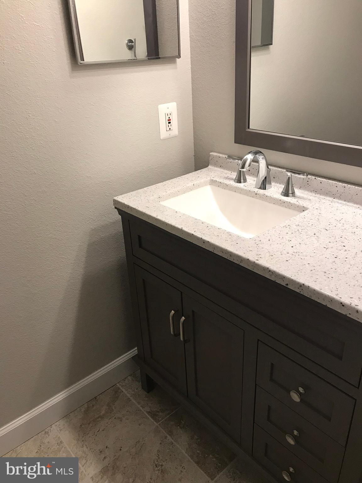 GATES OF MCLEAN - Residential