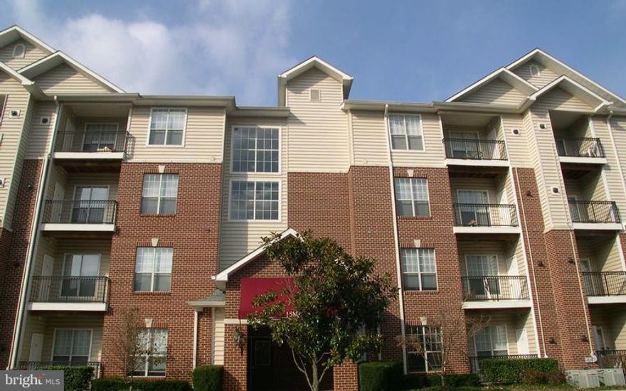 Walk to the Metro and future Wegmans in minutes! Huge Remodeled 1 bedroom, 1 bath condo. Just painted. New stunning flooring.  Updated bath.  New appliances, white cabinets, gorgeous counters...Underground parking, secure building, fireplace, balcony, this place does have it all! Did we mention gym, pool, great commuter location? Check out the pictures. A fantastic place to live.