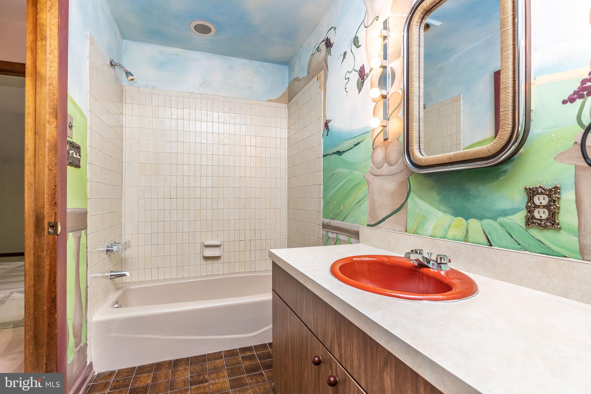 CHESTNUT RIDGE - Residential