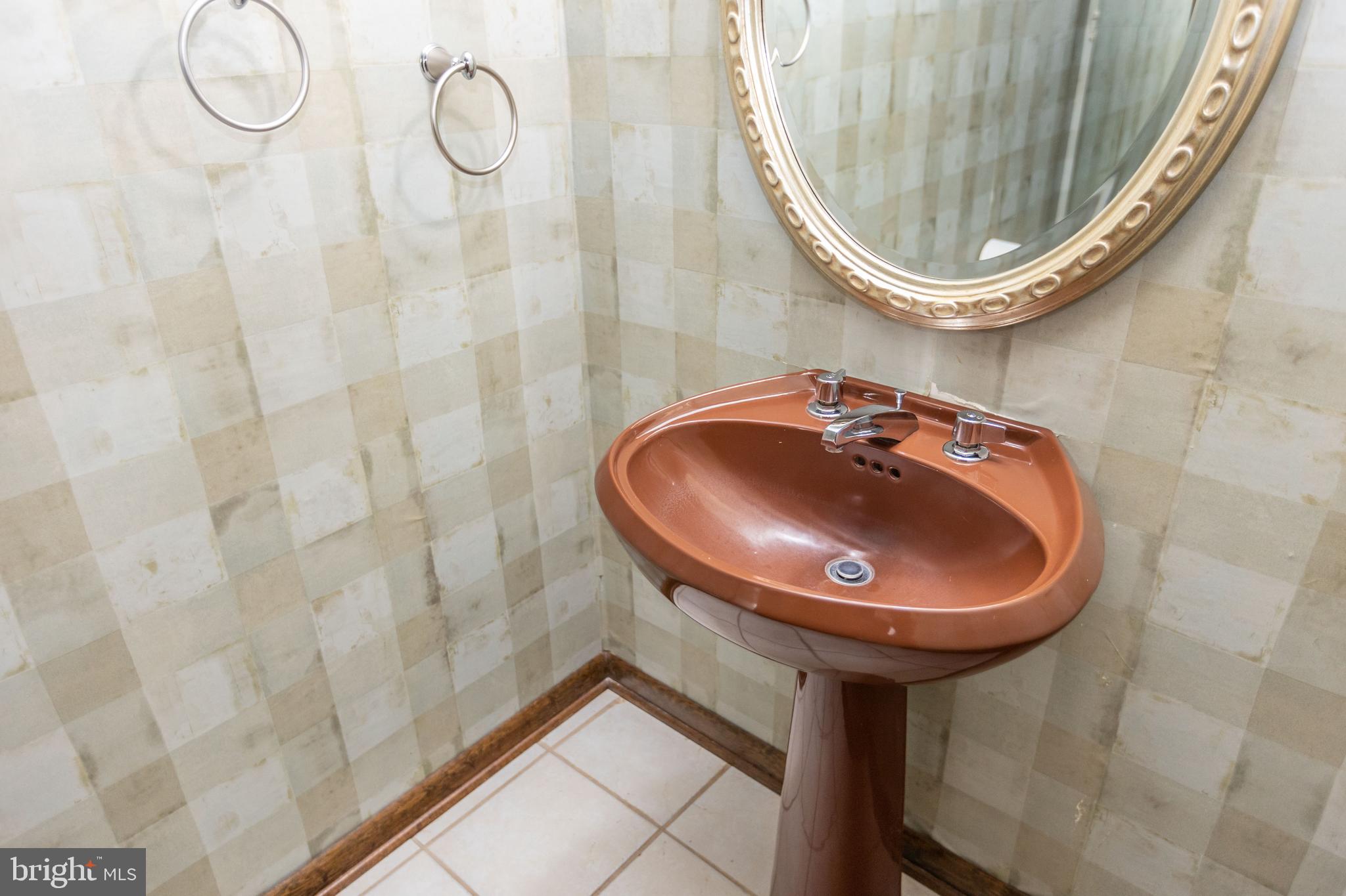 CHESTNUT RIDGE - Residential