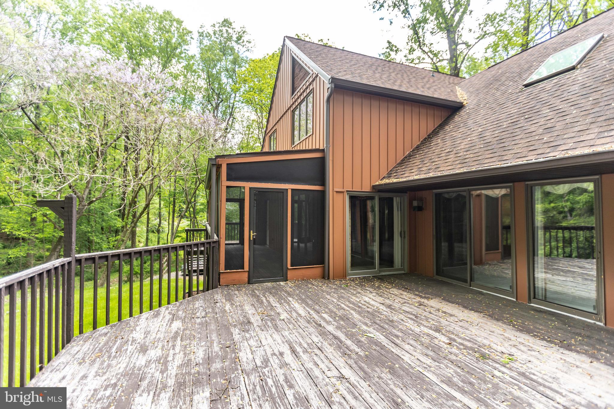 CHESTNUT RIDGE - Residential