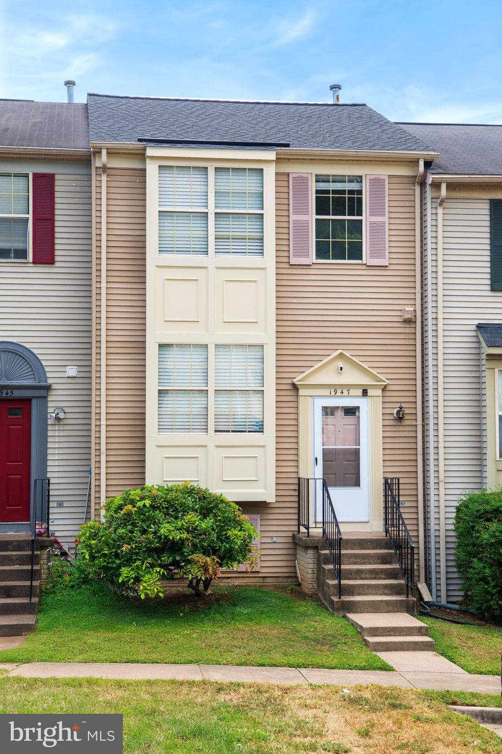 WINSLOW CHASE - Residential