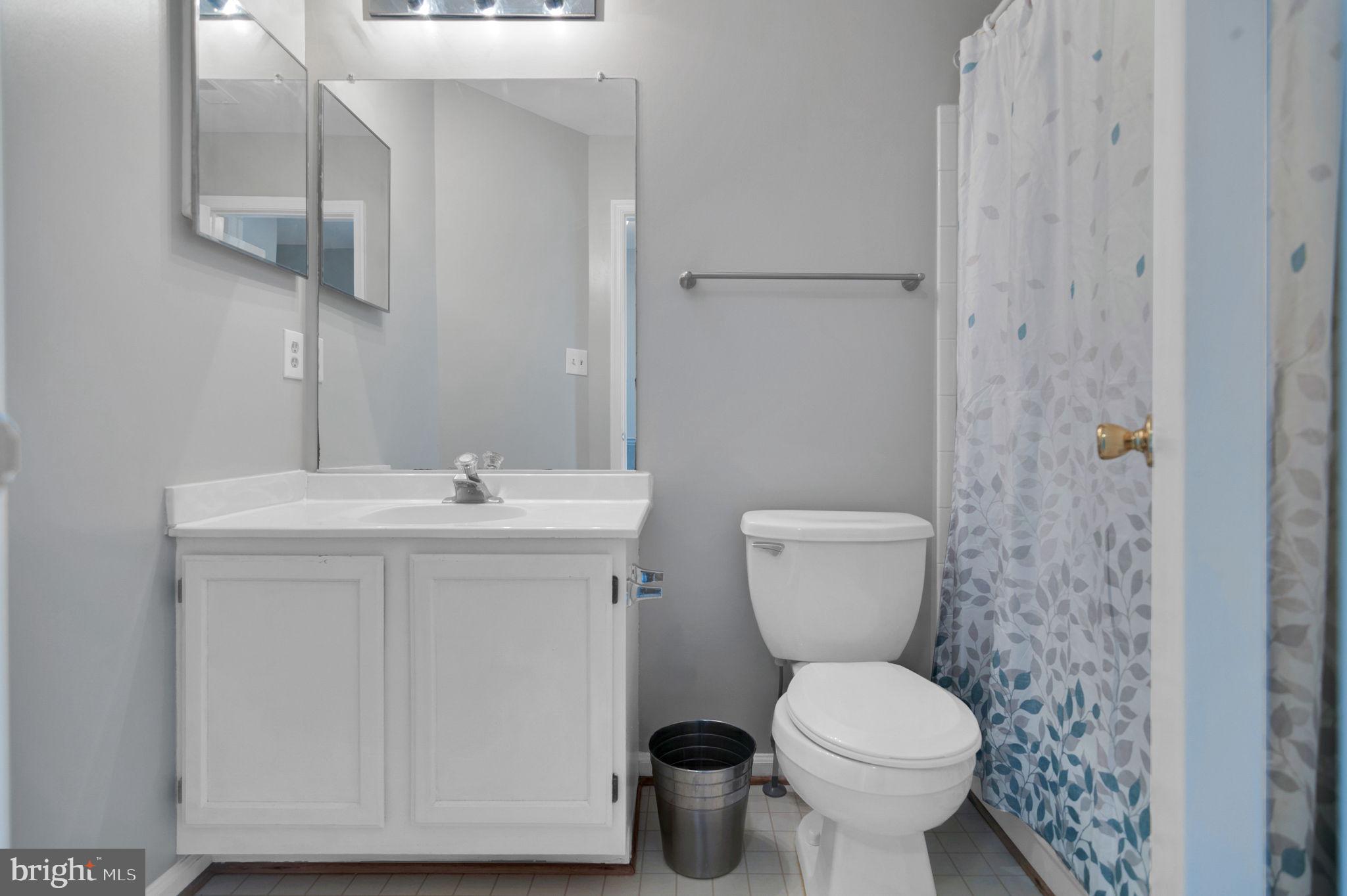 WINSLOW CHASE - Residential