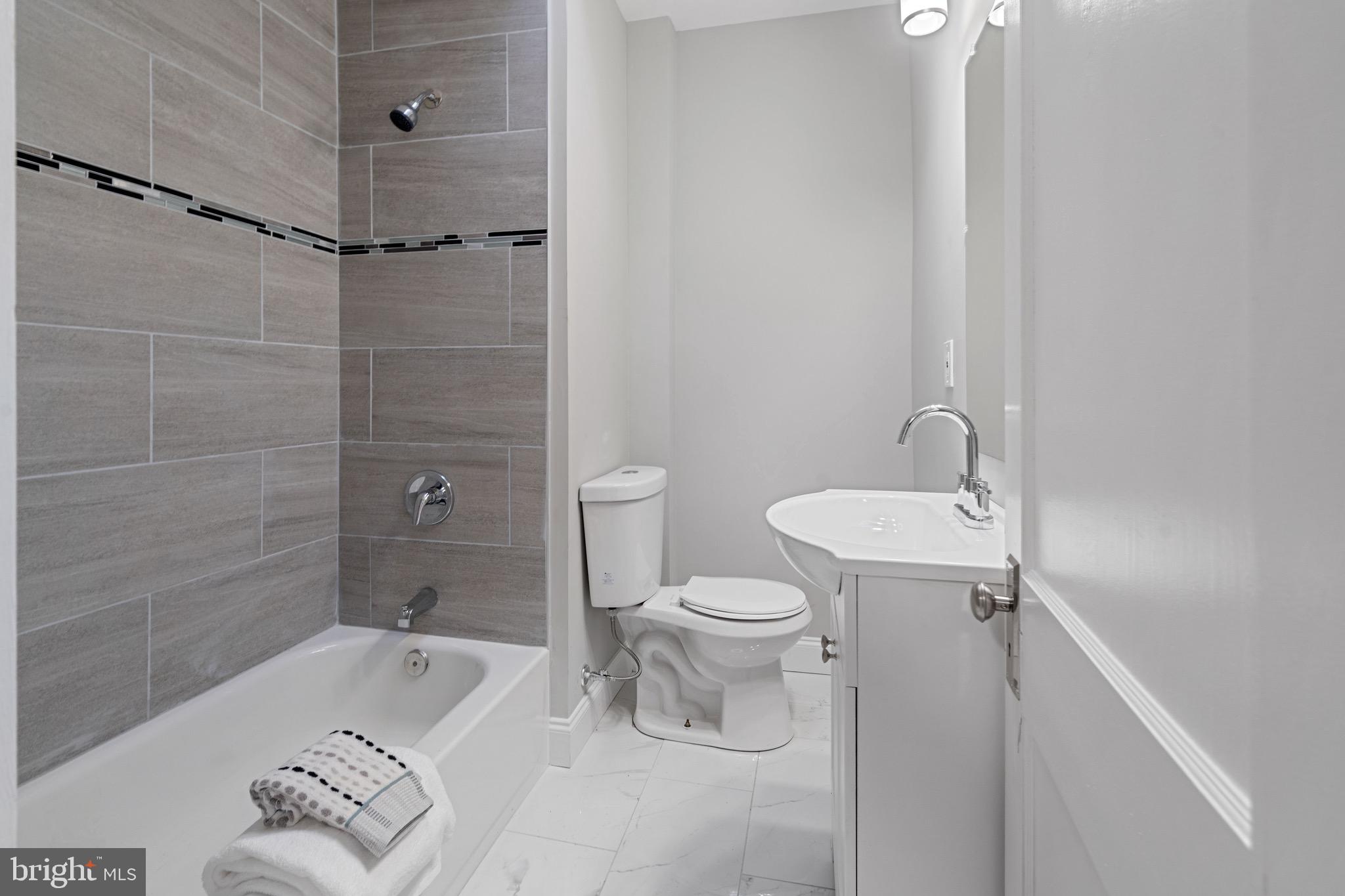 BELAIR-EDISON - Residential