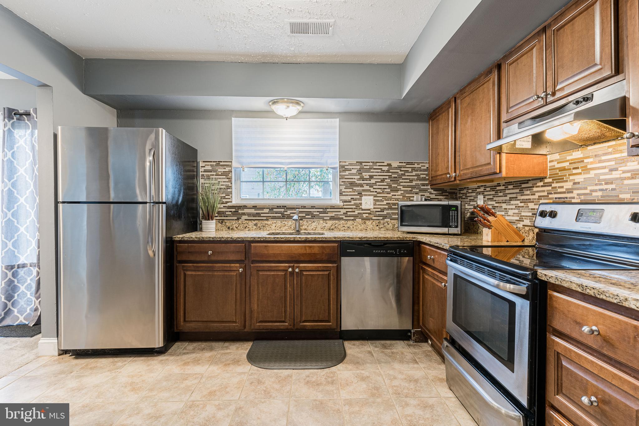 ST CHARLES SUB - WAKEFIELD - Residential