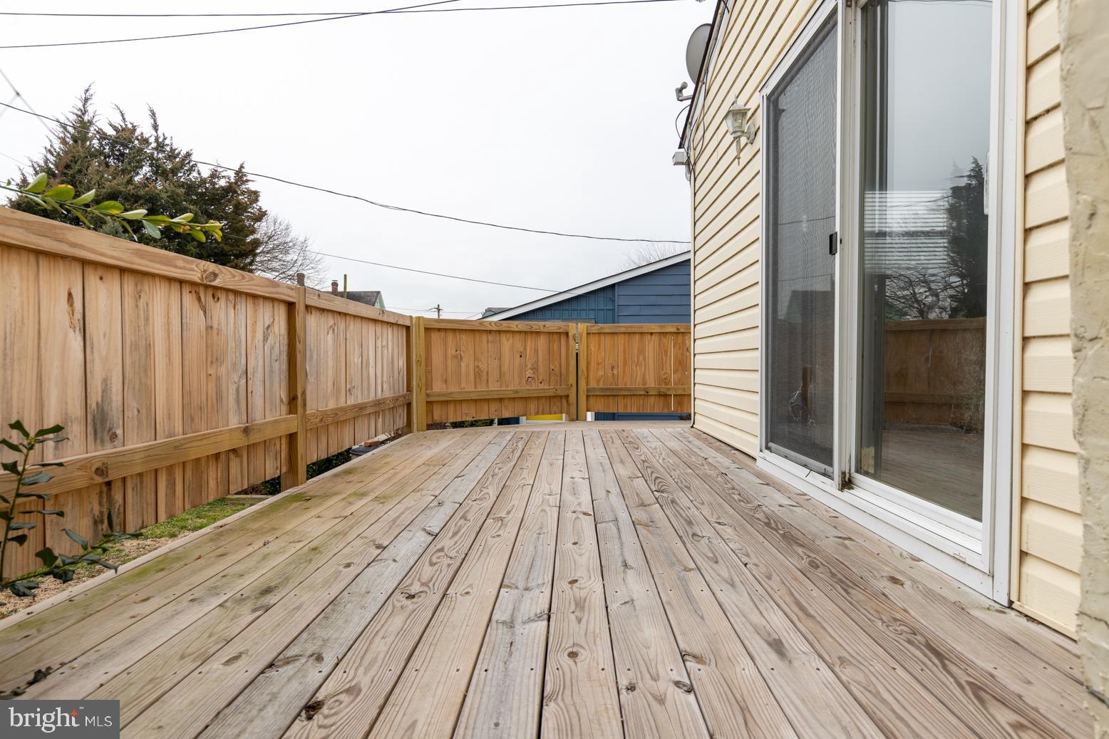 PERRYVILLE - Residential