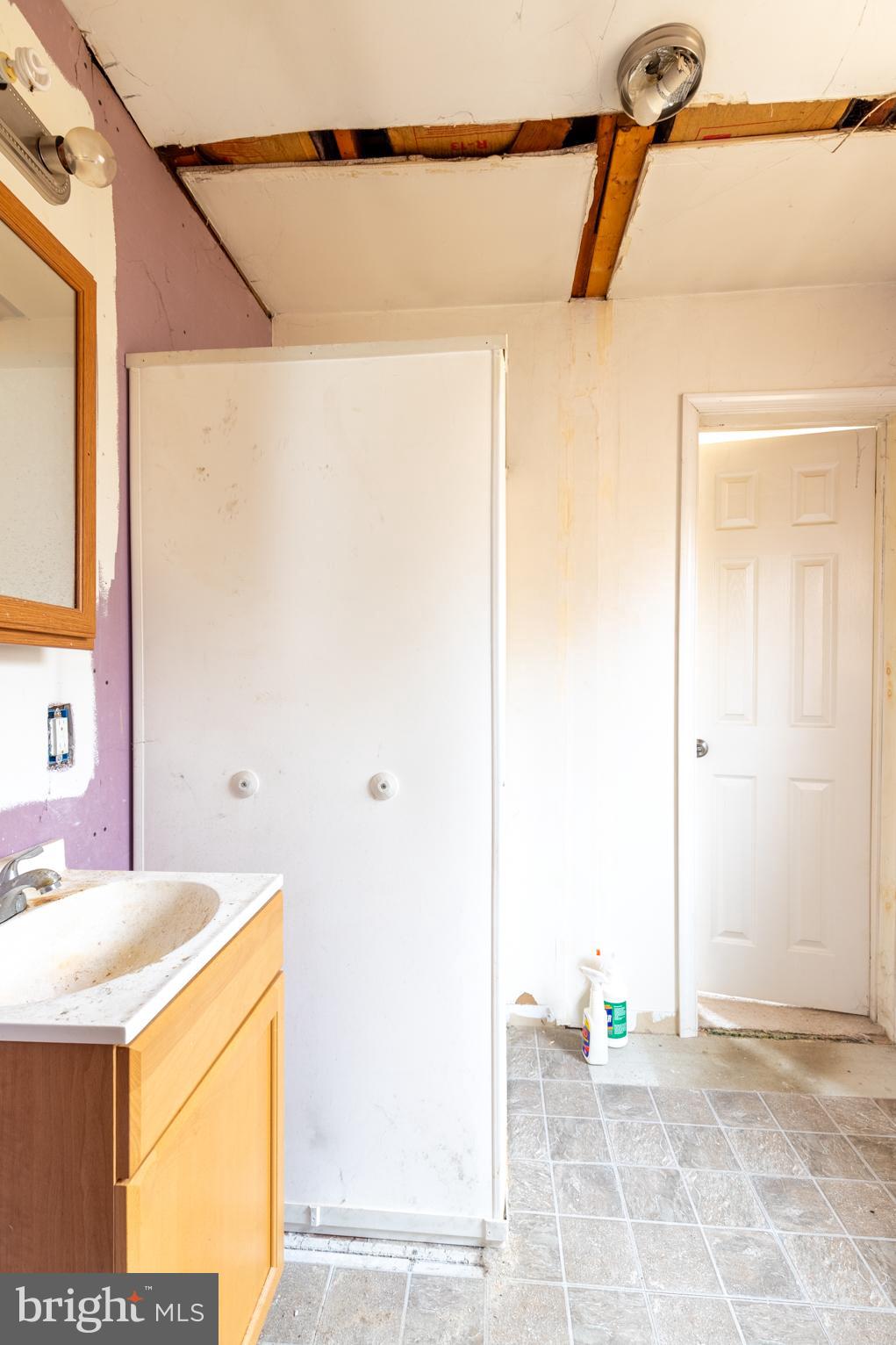 PERRYVILLE - Residential