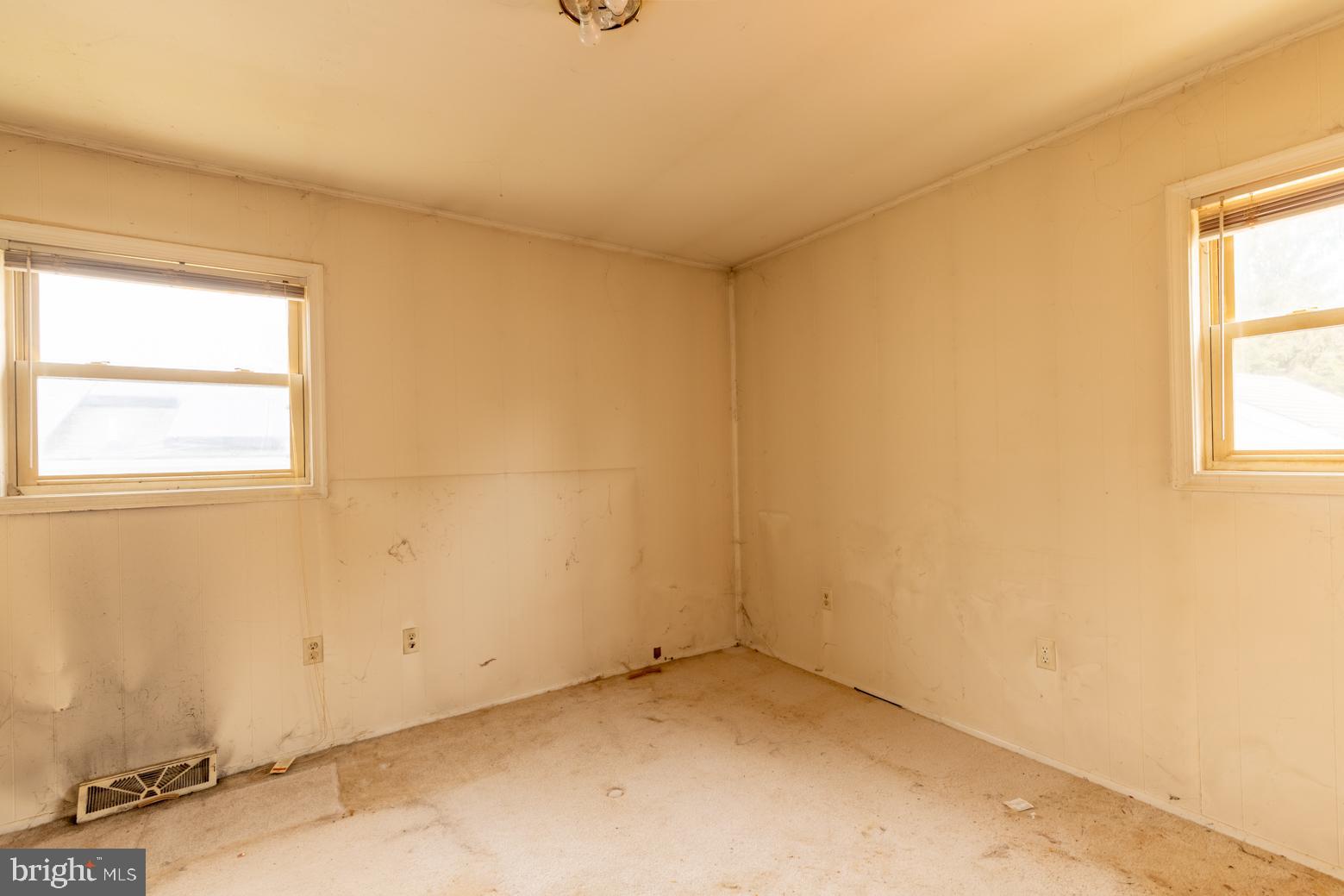 PERRYVILLE - Residential