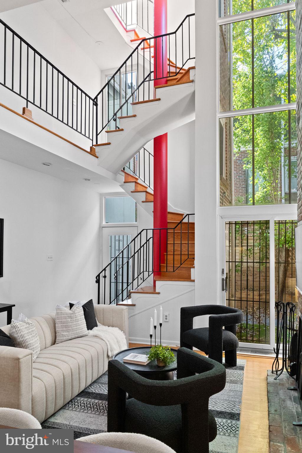 WASHINGTON SQ WEST - Residential