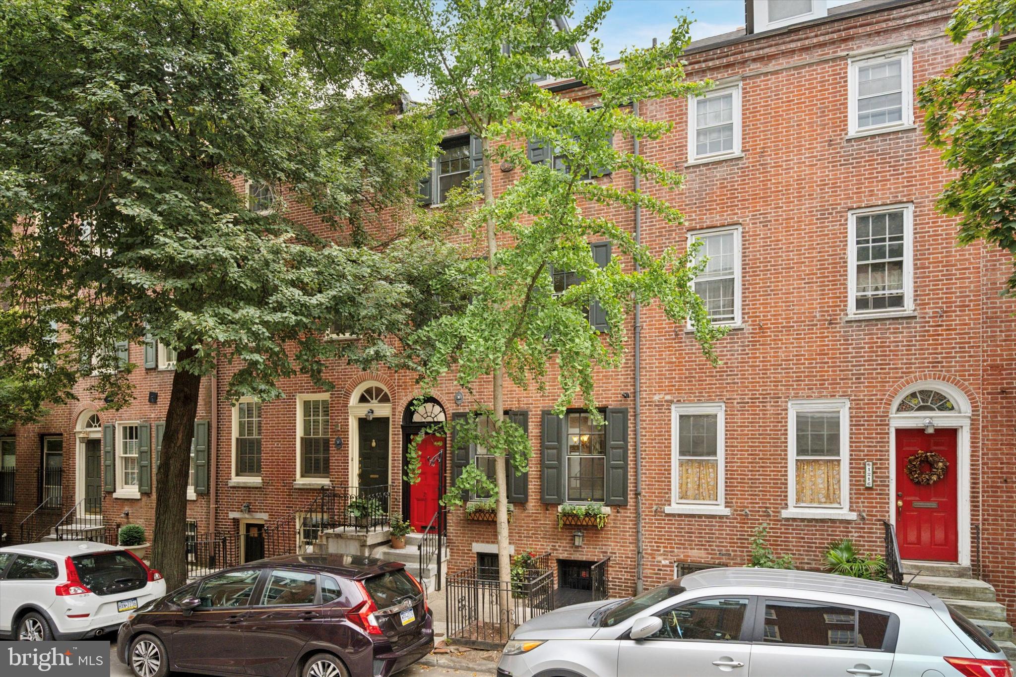 WASHINGTON SQ WEST - Residential