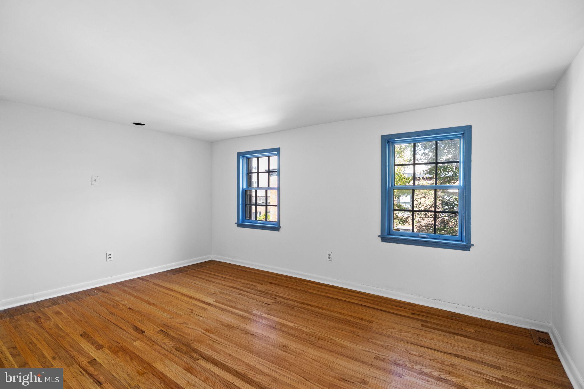 WASHINGTON SQ WEST - Residential