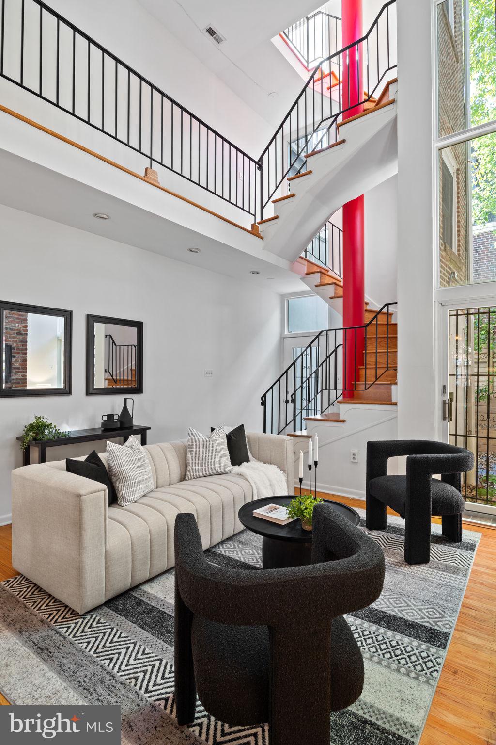 WASHINGTON SQ WEST - Residential