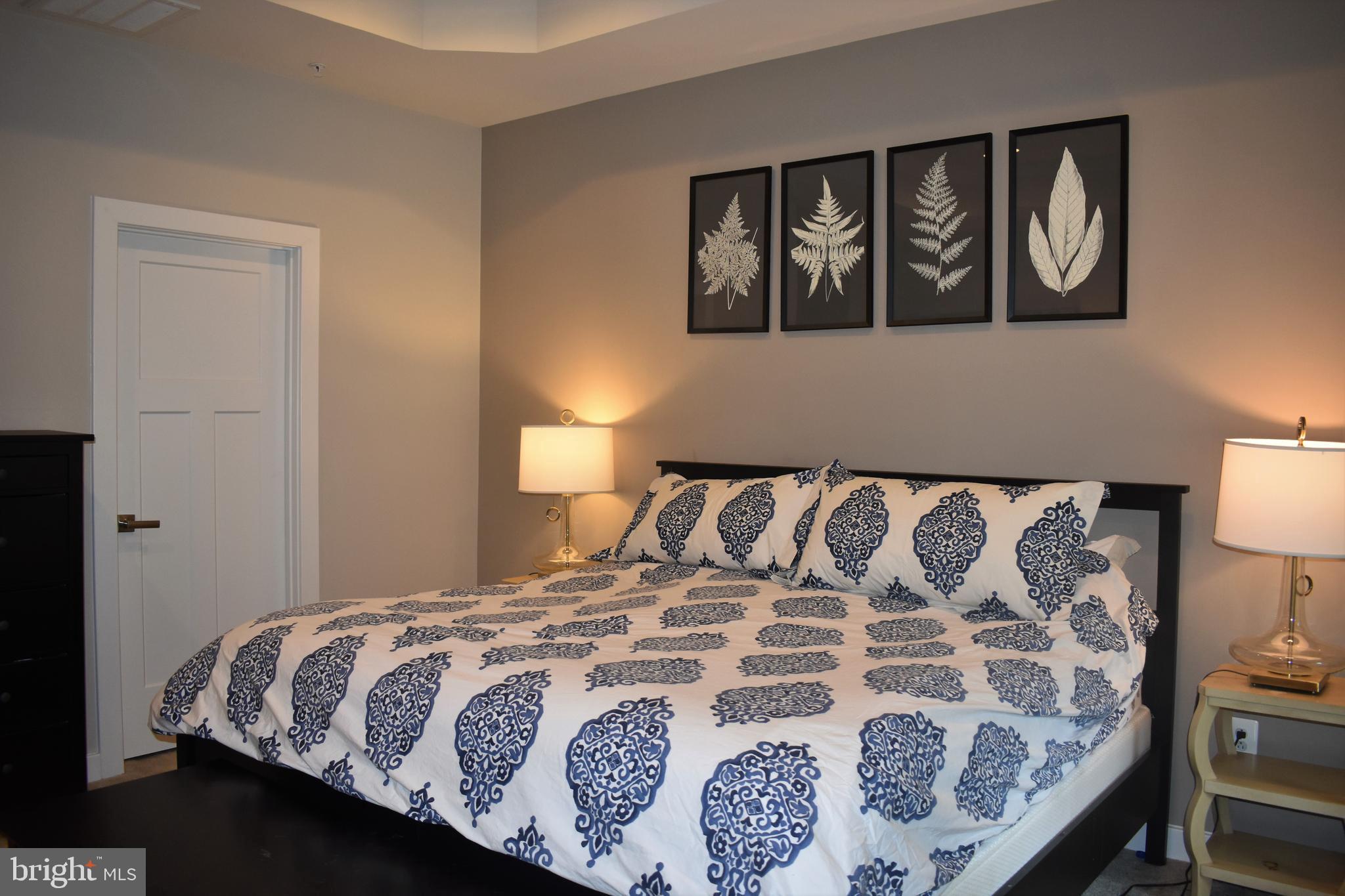 WHITEHALL SQUARE - Residential Lease