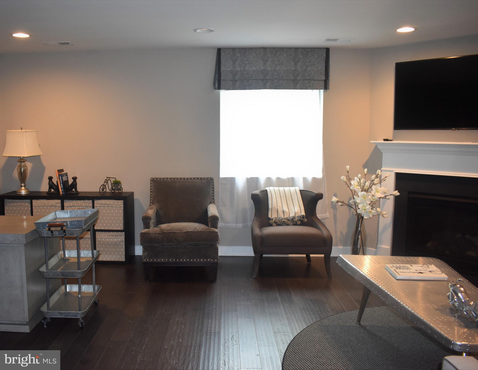 WHITEHALL SQUARE - Residential Lease