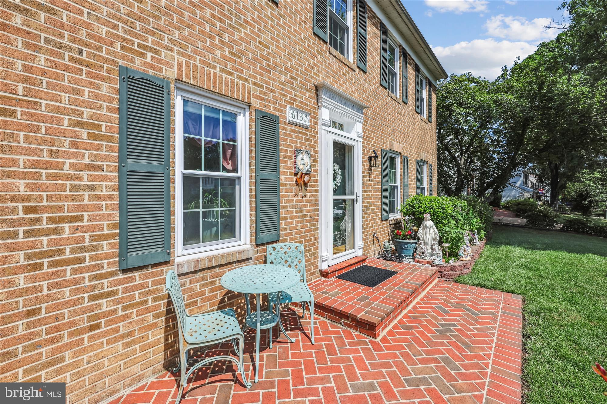 6137 FRANCONIA STATION LANE