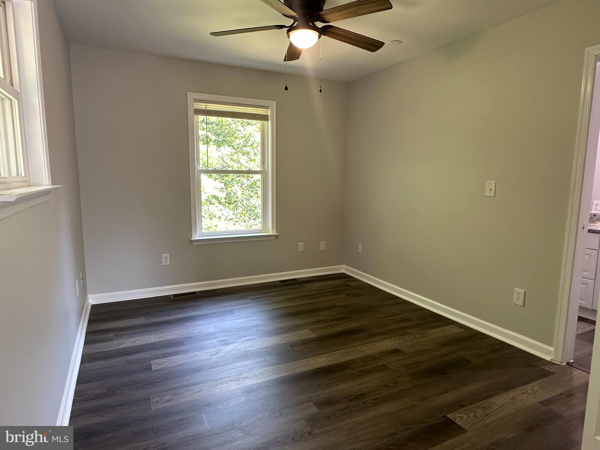 LAUREL RIDGE - Residential Lease